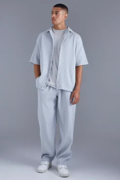 Short Sleeve Pleated Oversized Shirt | BoohooMAN UK
