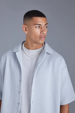 Short Sleeve Pleated Oversized Shirt | BoohooMAN UK