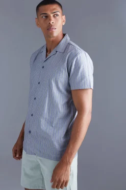 Short Sleeve Regular Bold Stripe Shirt | BoohooMAN UK
