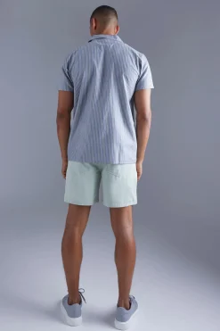 Short Sleeve Regular Bold Stripe Shirt | BoohooMAN UK