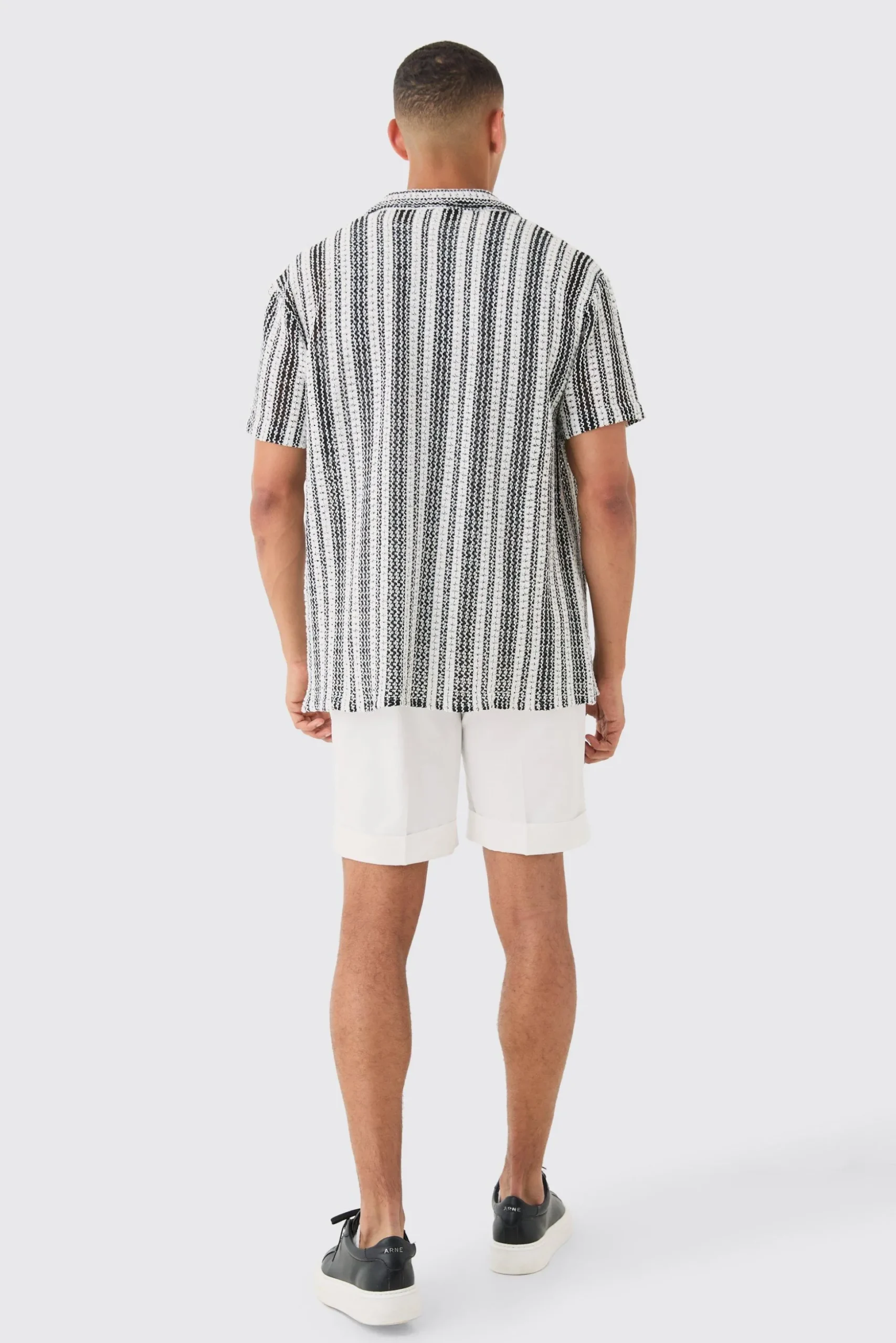 Short Sleeve Revere Oversized Open Knit Stripe Shirt | BoohooMAN UK