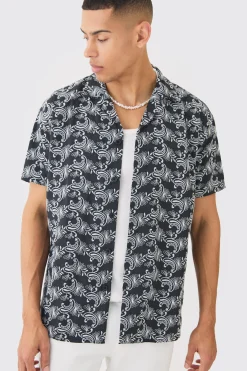 Short Sleeve Revere Oversized Embroidered Geo Shirt | BoohooMAN UK