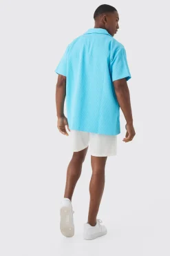 Short Sleeve Revere Oversized Pleated Shirt | BoohooMAN UK