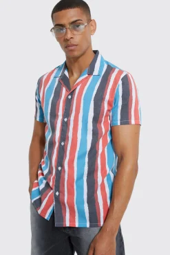 Short Sleeve Revere Stripe Shirt | BoohooMAN UK