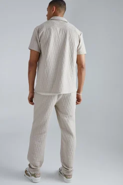 Short Sleeve Textured Stretch Shirt And Trousers Set | BoohooMAN UK
