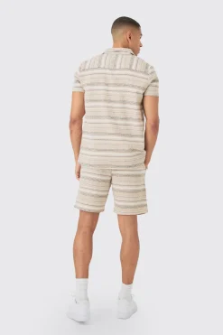Short Sleeve Textured Stripe Shirt & Short Set | BoohooMAN UK
