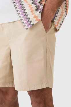 Shorter Length Relaxed Fit Elasticated Waist Chino Shorts In Stone | BoohooMAN UK