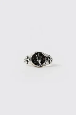 Signet Ring In Silver | BoohooMAN UK