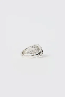 Signet Ring In Silver | BoohooMAN UK