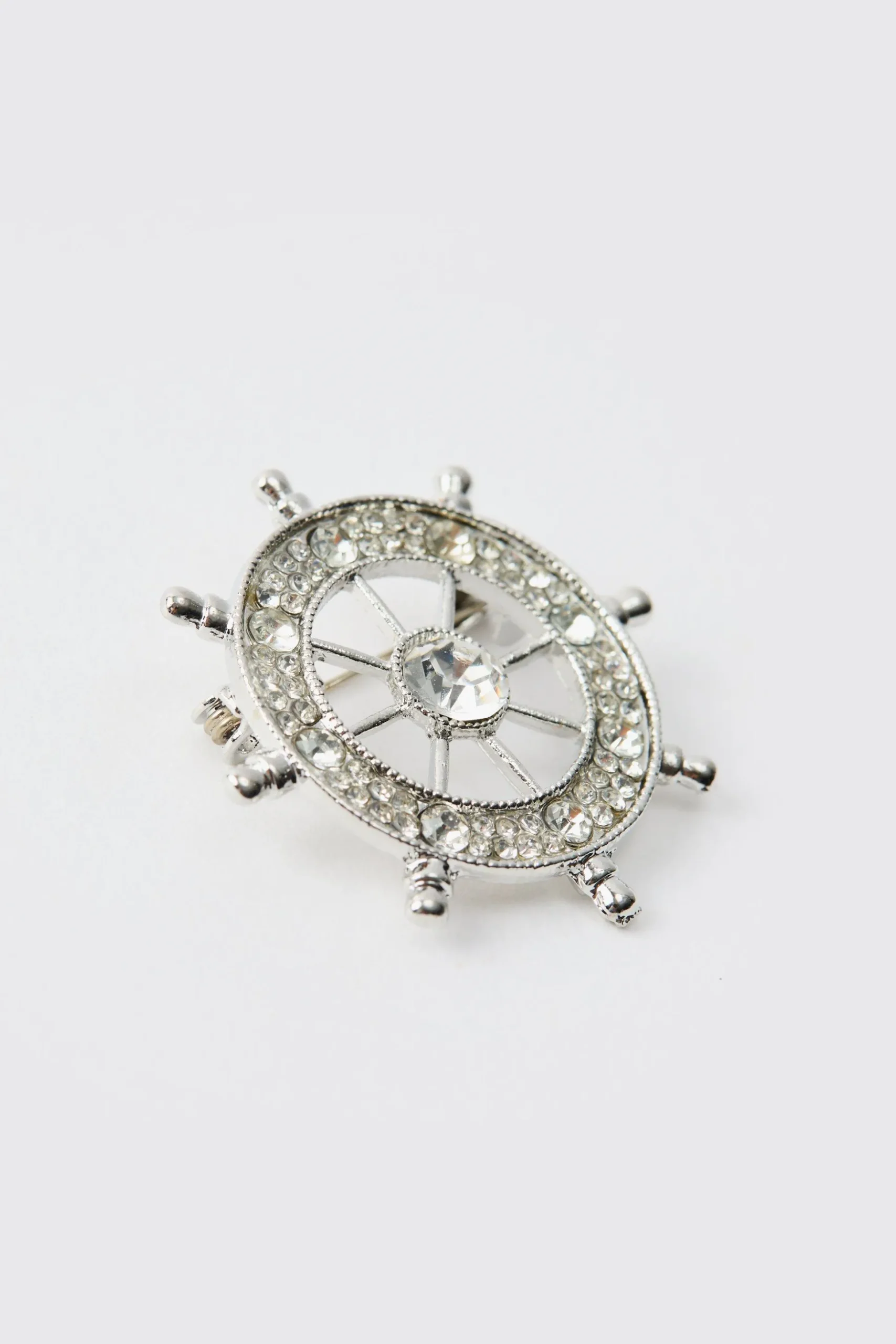 Silver Compass Brooch | BoohooMAN UK