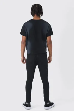 Skinny Fit Ripped Jeans With Chain | BoohooMAN UK