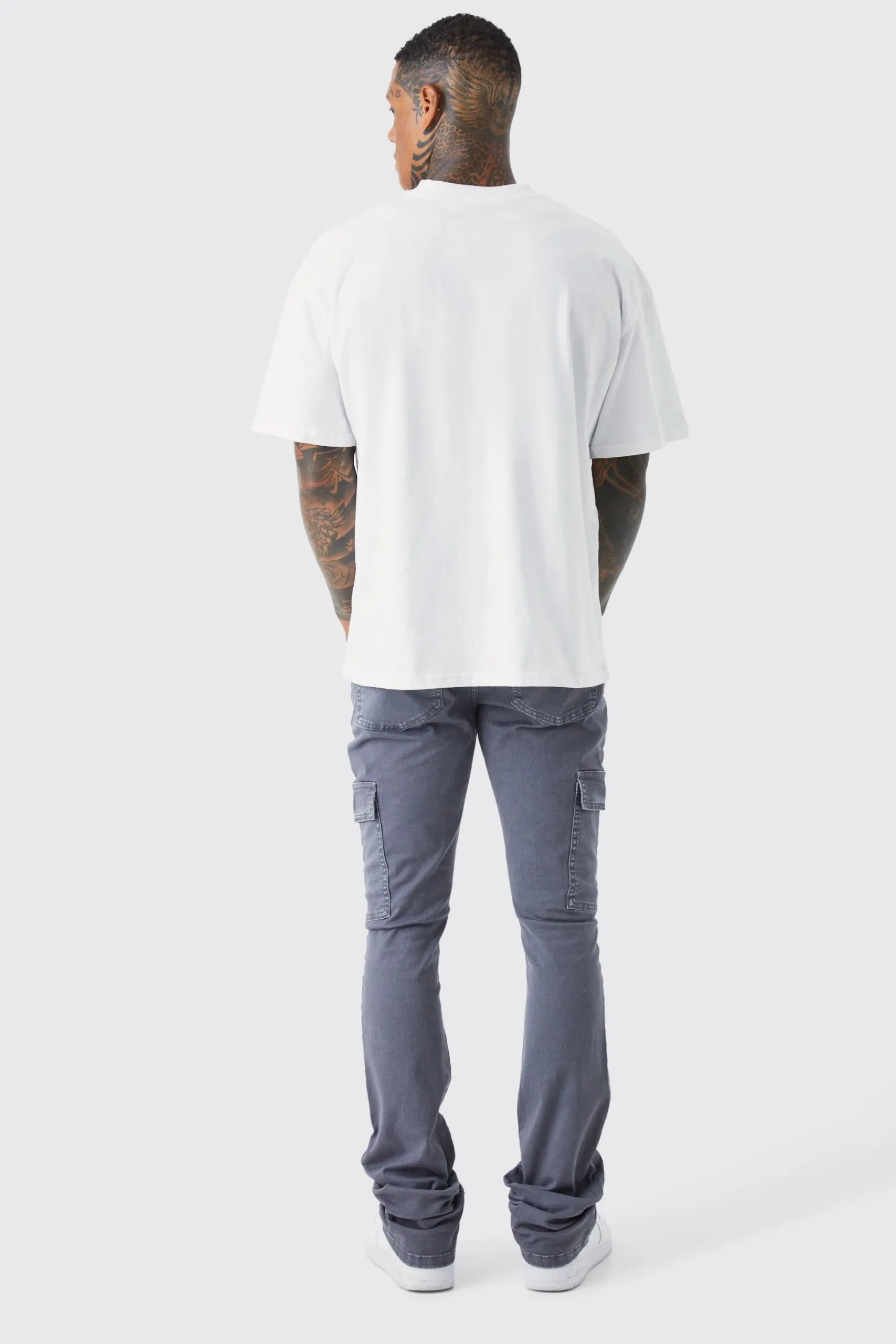 Skinny Stacked Flare Overdye Cargo Trouser | BoohooMAN UK
