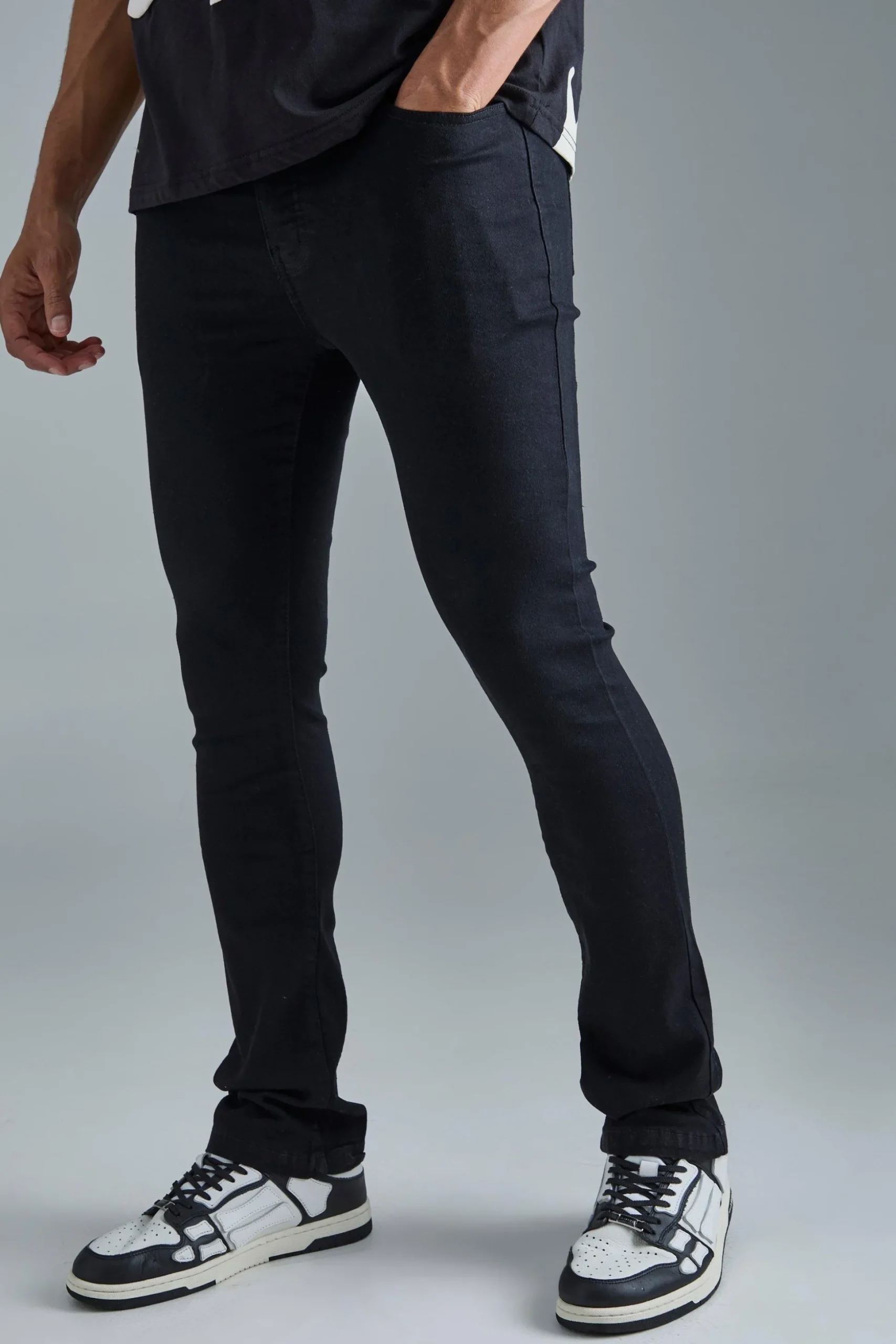 Skinny Stretch Flare Jeans In True Black | BoohooMAN UK