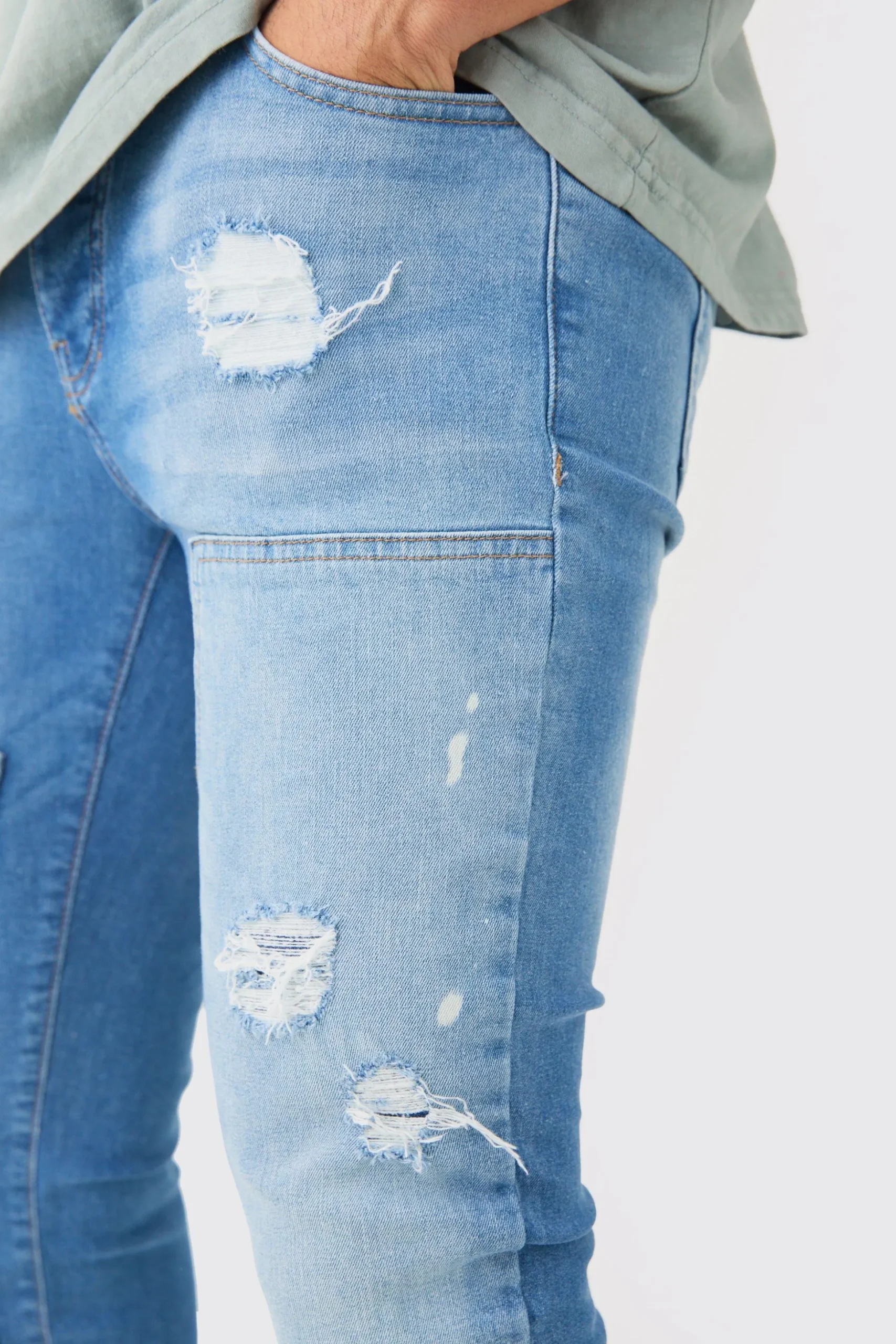 Skinny Stretch Stacked Ripped Carpenter Zip Hem Jeans In Light Blue | BoohooMAN UK