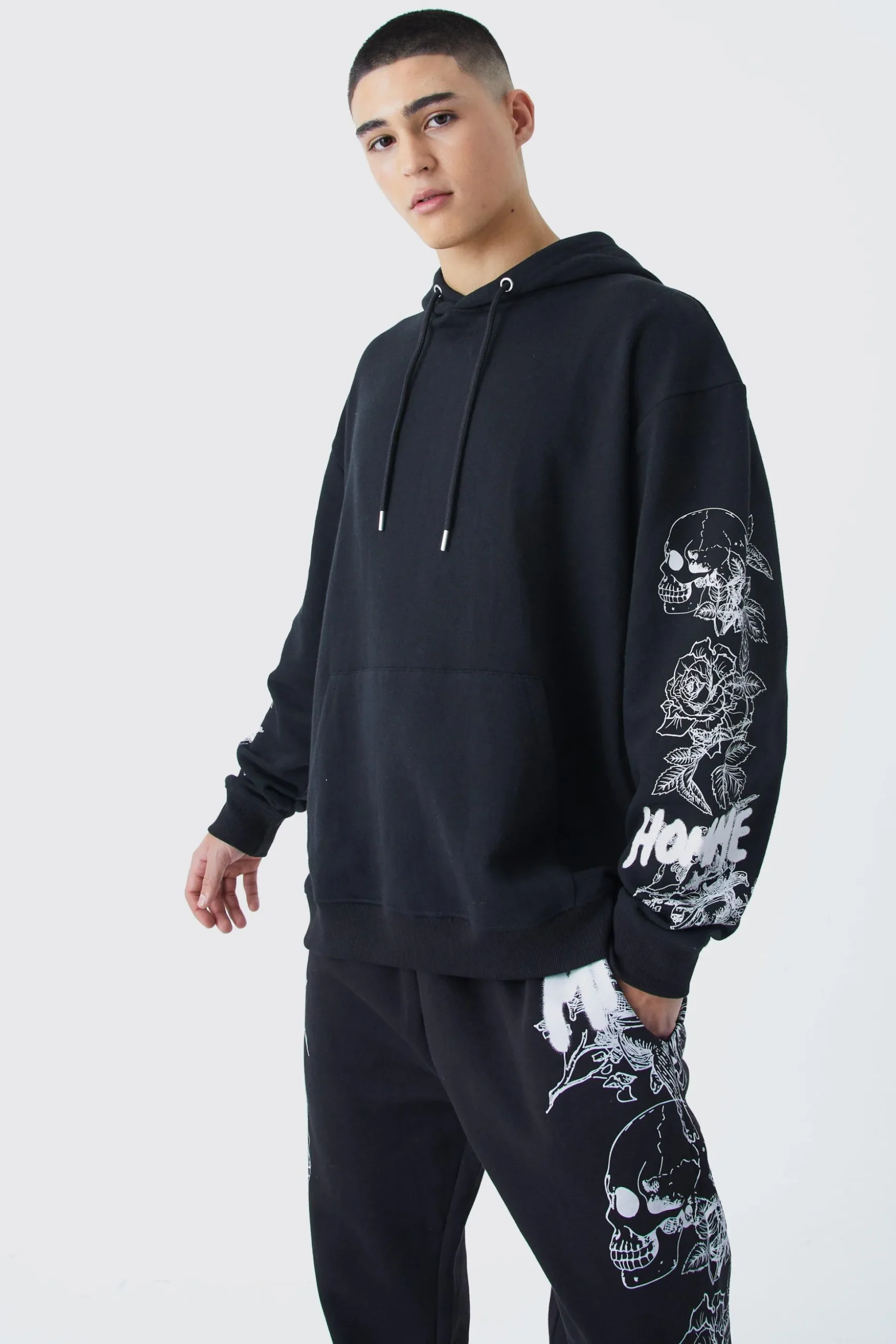 Skull Graphic Pocket Detail Hooded Tracksuit | BoohooMAN UK
