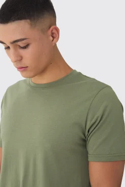 Slim Basic Crew Neck T-shirt | BoohooMAN UK