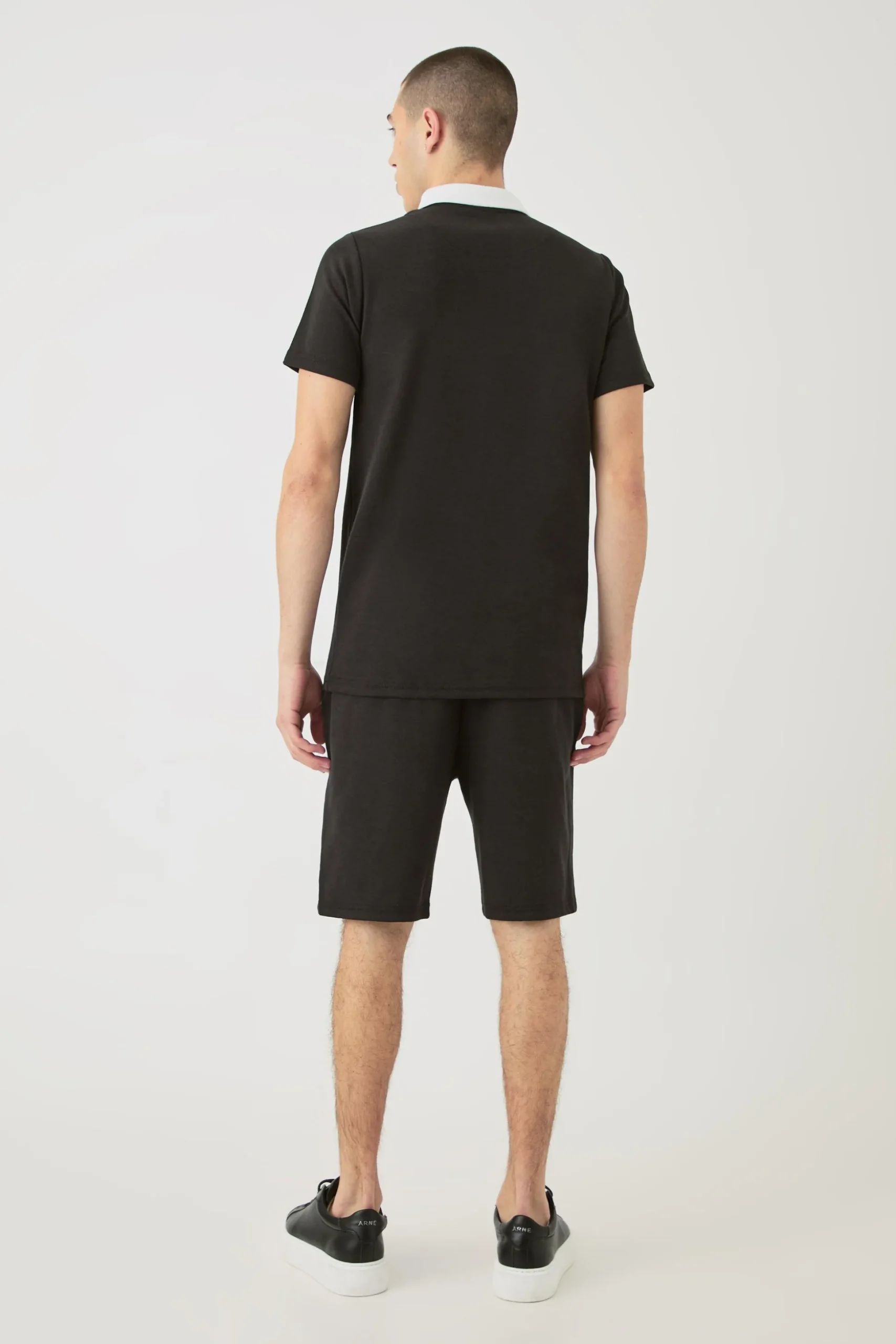 Slim Fit 1/4 Zip Polo And Short Set | BoohooMAN UK
