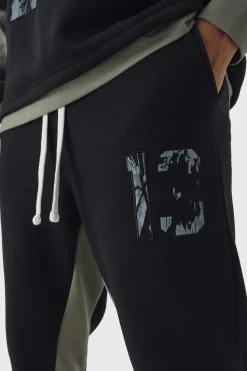 Slim Fit Camo Gusset Joggers | BoohooMAN UK