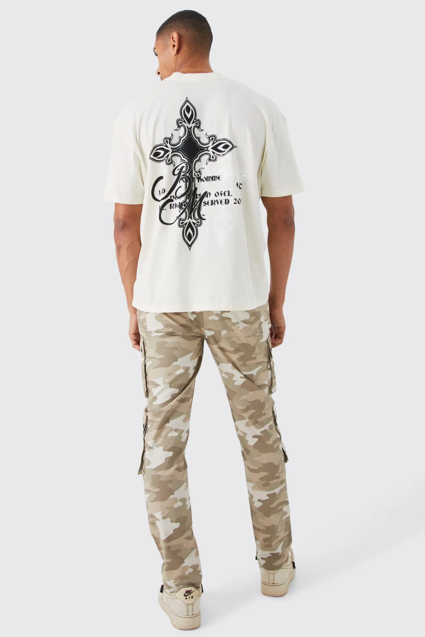 Slim Fit Multi Popper Cargo Camo Trouser | BoohooMAN UK