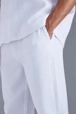 Slim Fit Pleated Trousers | BoohooMAN UK