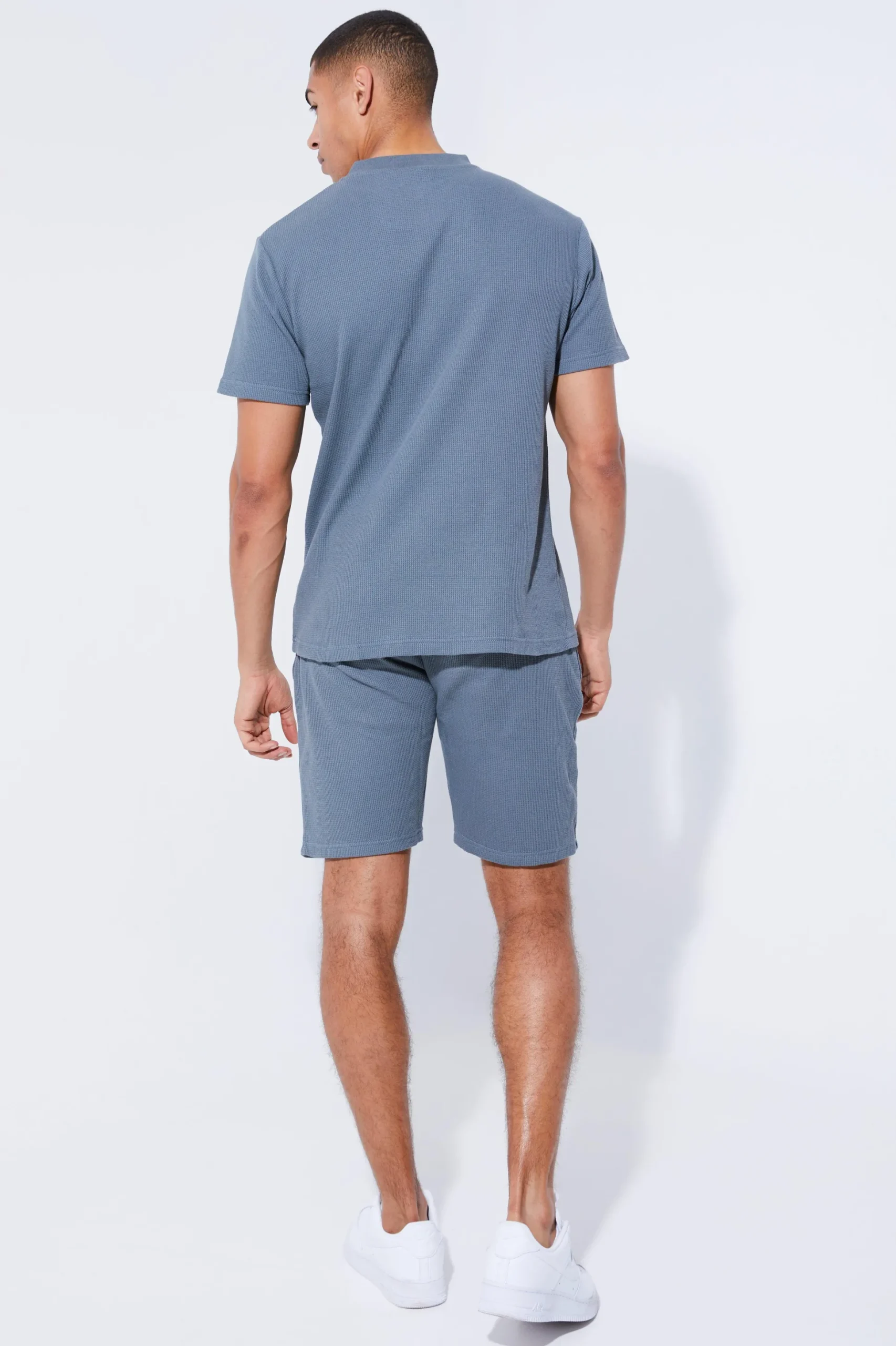 Slim Fit Waffle Bomber Neck Polo & Short Set | BoohooMAN UK