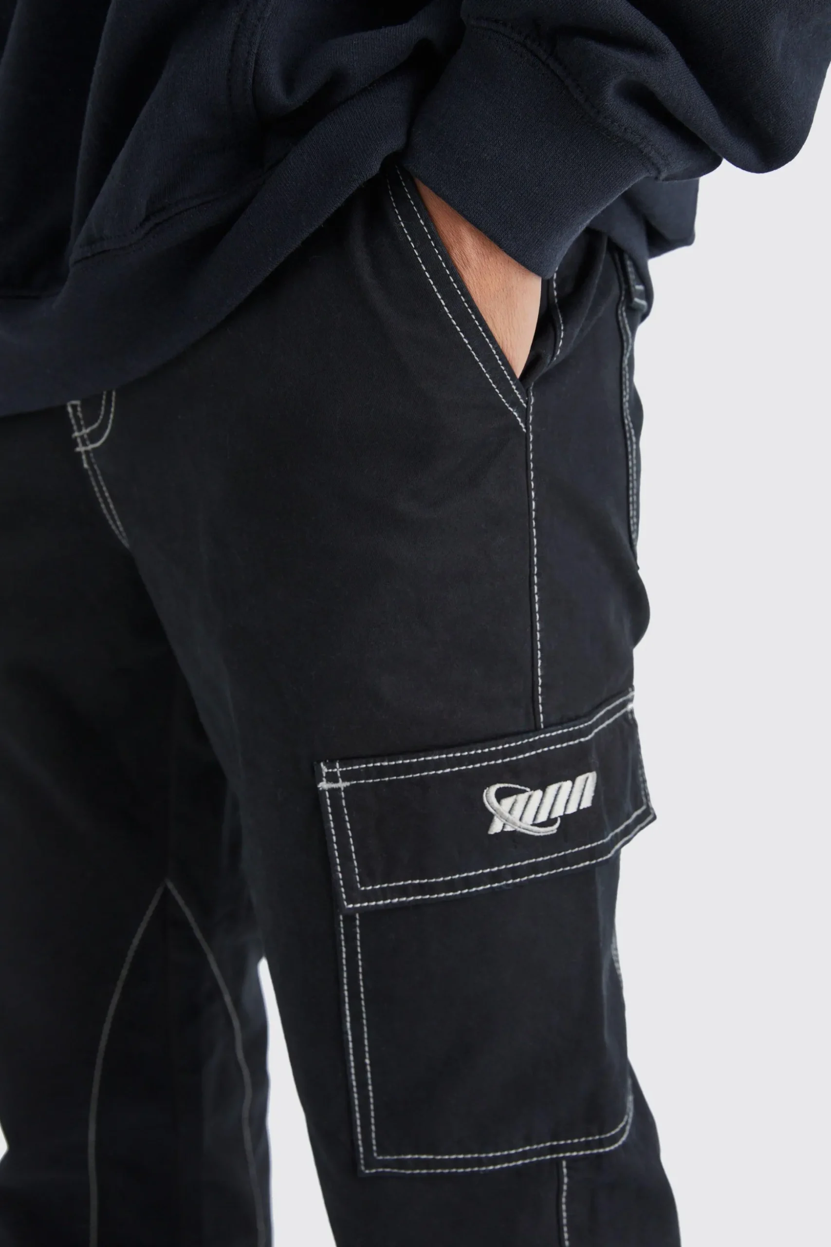 Slim Flare Gusset Contrast Stitch Cargo Trouser | BoohooMAN UK