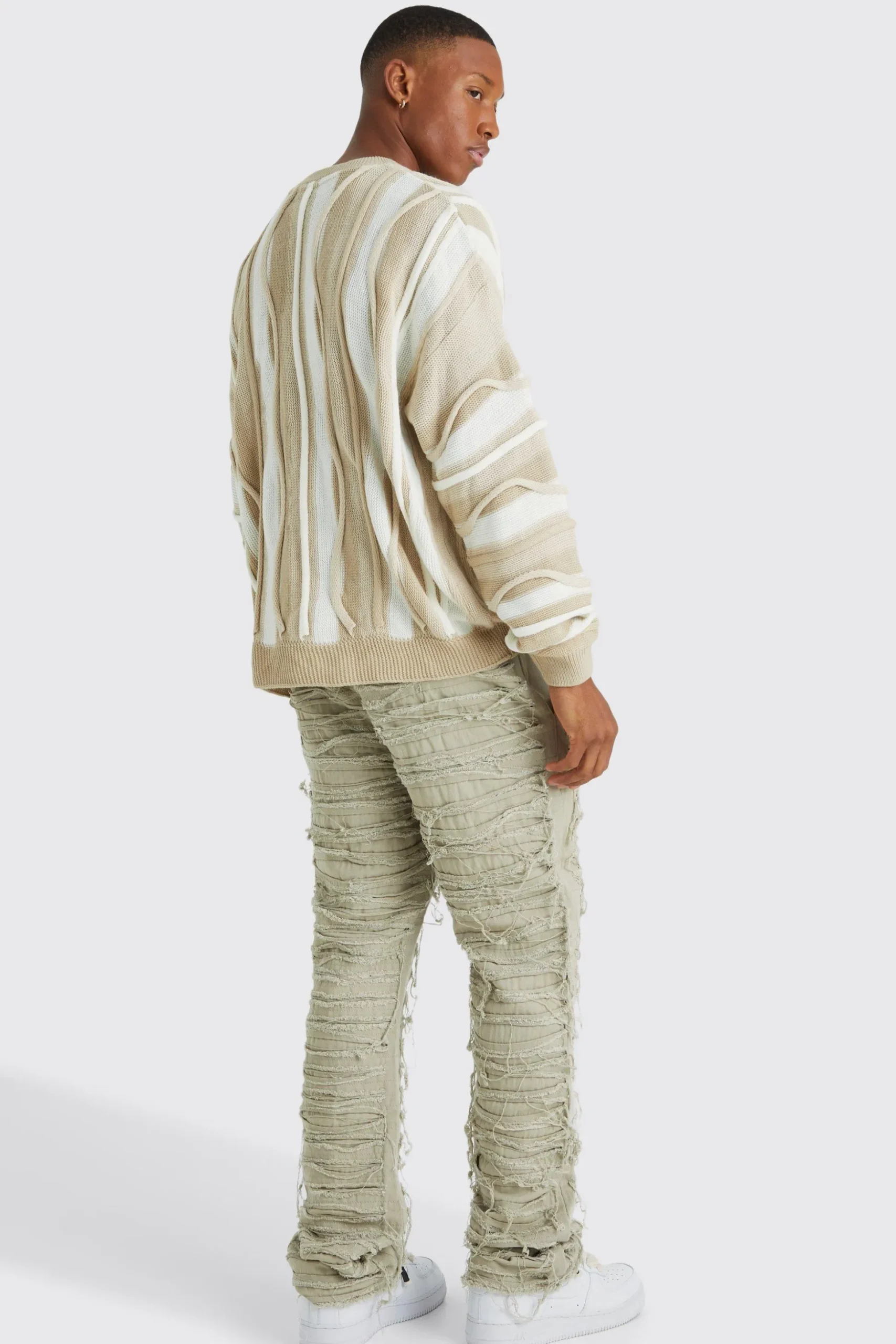 Slim Flare Heavily Distressed Trouser | BoohooMAN UK
