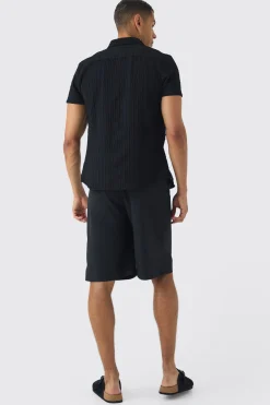 Slim Revere Short Sleeve Textured Shirt | BoohooMAN UK
