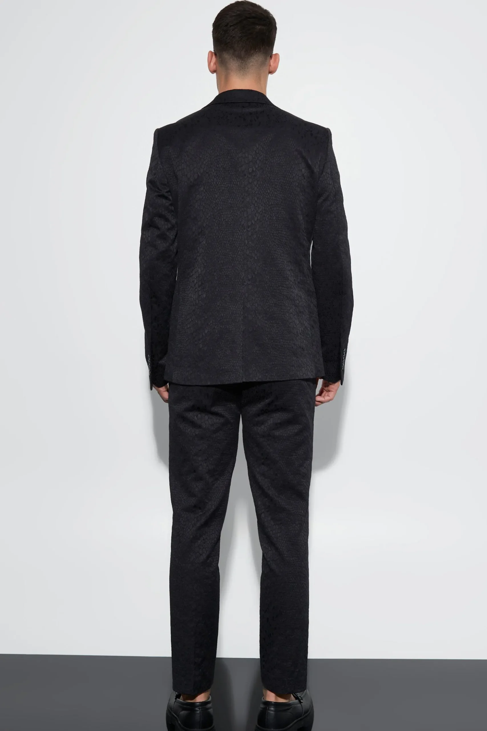 Slim Snake Jacquard Suit Jacket | BoohooMAN UK