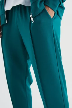 Slim Tapered Elastic Waist Pintuck Crop Jogger | BoohooMAN UK