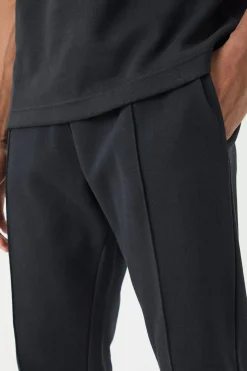 Slim Tapered Interlock Pintuck Jogger | BoohooMAN UK