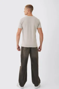 Slim Washed OFCL Chest Print T-Shirt | BoohooMAN UK