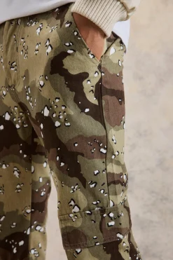 Slim Zip Flare Gusset Multi Cargo Camo Trouser | BoohooMAN UK