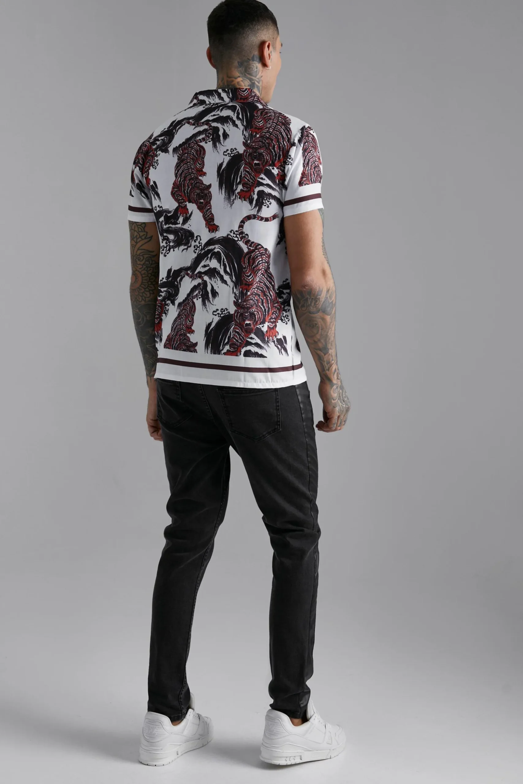 Slub Texture Tiger Print Shirt | BoohooMAN UK