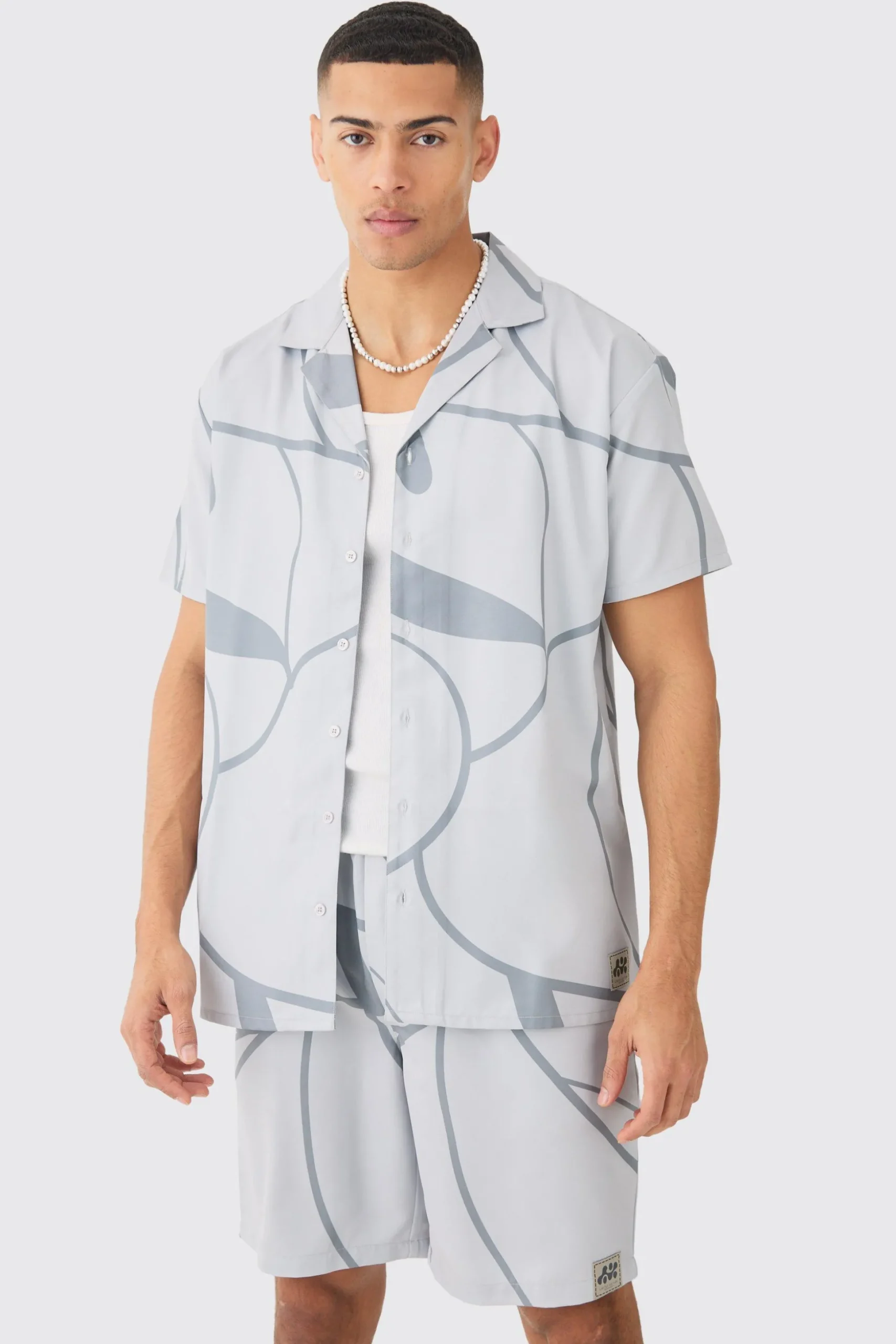 Soft Twill Abstract Printed Tab Shirt And Short | BoohooMAN UK