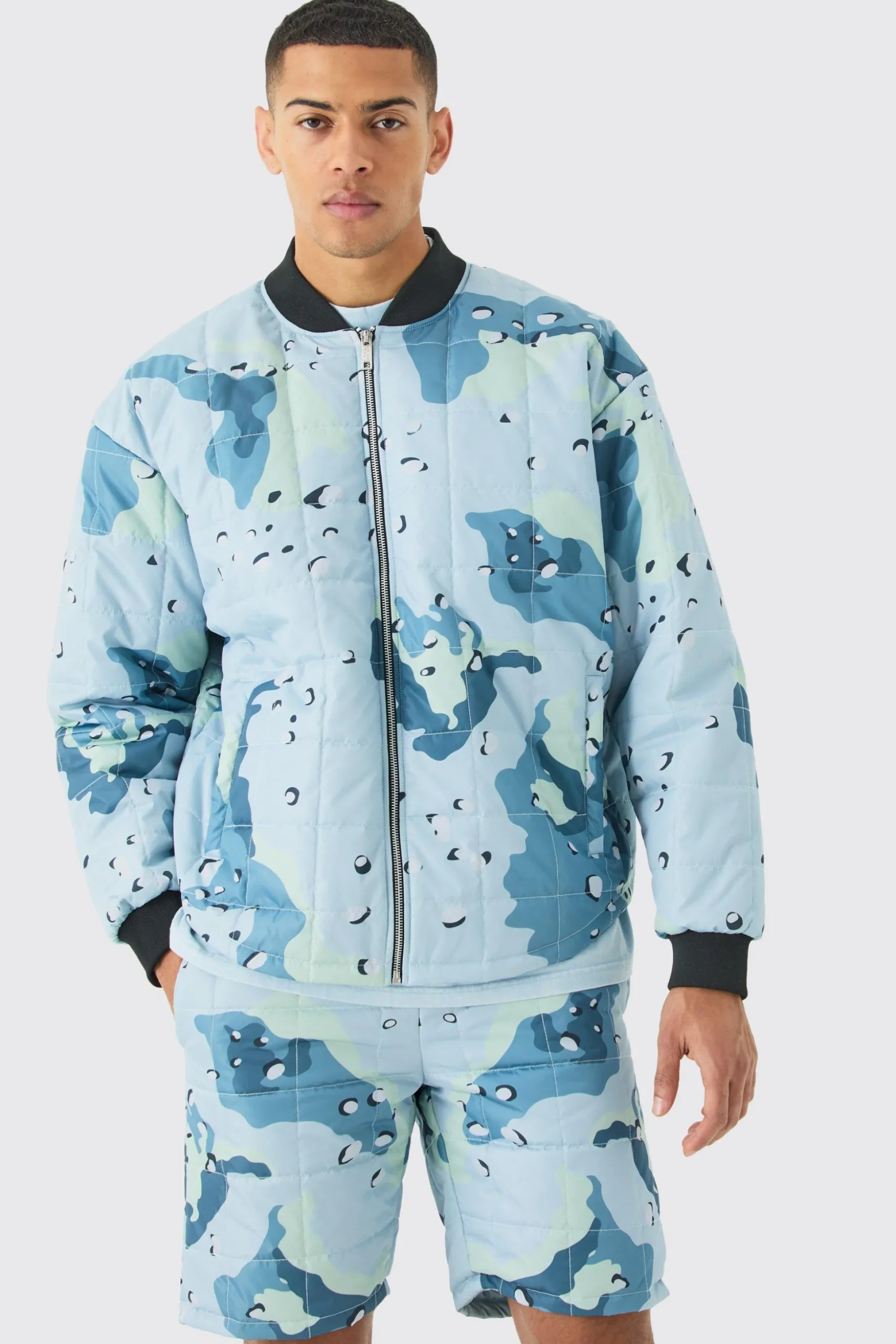 Square Quilted Camo Short & Bomber Jacket Set | BoohooMAN UK