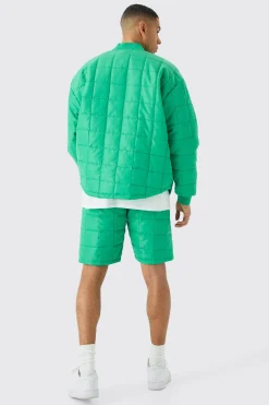 Square Quilted Toggle Waist Shorts | BoohooMAN UK