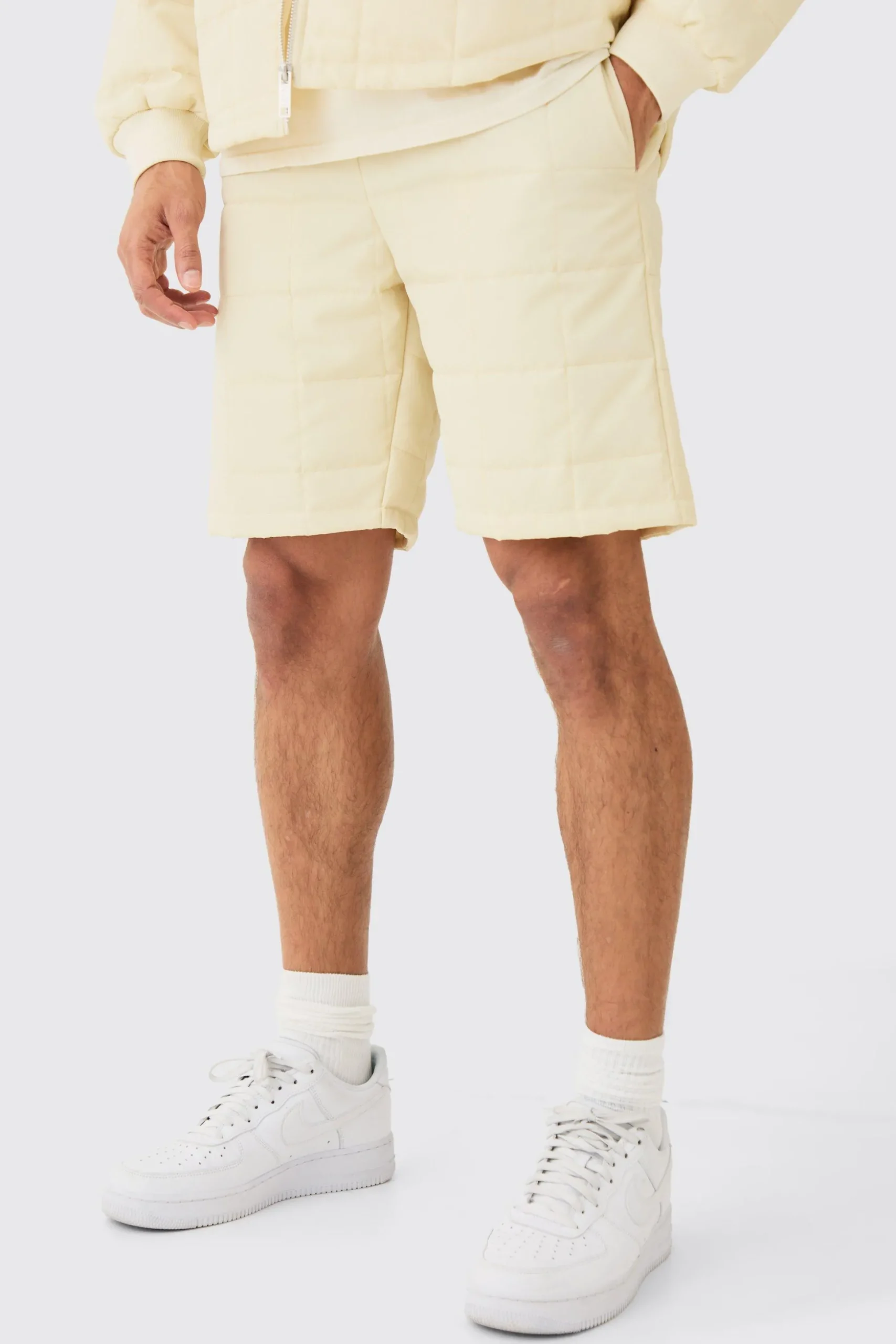 Square Quilted Toggle Waist Shorts | BoohooMAN UK