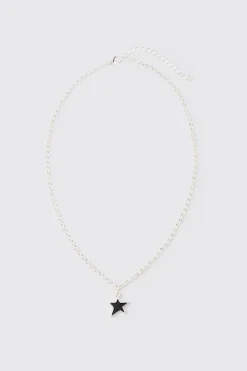 Star Pendant Chain Necklace | BoohooMAN UK