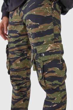 Straight 3d Cargo Camo Ripstop Trouser With Popper Hem | BoohooMAN UK