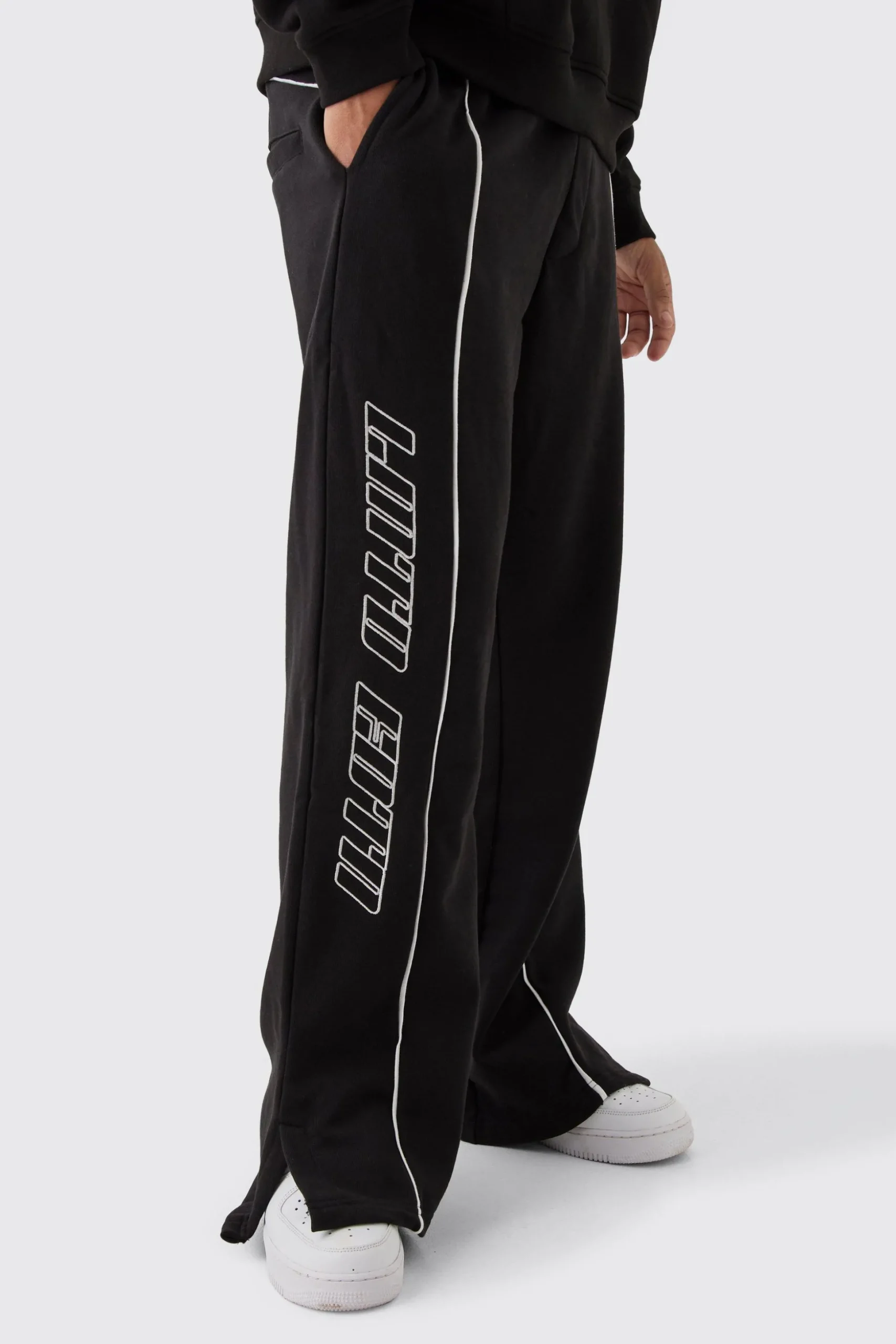 Straight Fit Heavyweight Embroidered Piping Split Hem Jogger | BoohooMAN UK