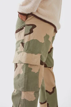 Straight Leg Camo Trouser | BoohooMAN UK