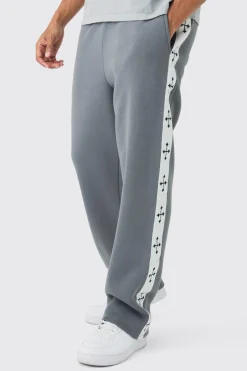 Straight Leg Cross Side Tape Jogger | BoohooMAN UK