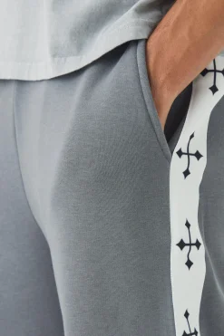 Straight Leg Cross Side Tape Jogger | BoohooMAN UK