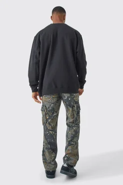 Straight Leg Forrest Camo 3d Cargo Pocket Trouser | BoohooMAN UK