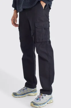 Straight Leg Multi Cargo Trouser With Woven Tab | BoohooMAN UK