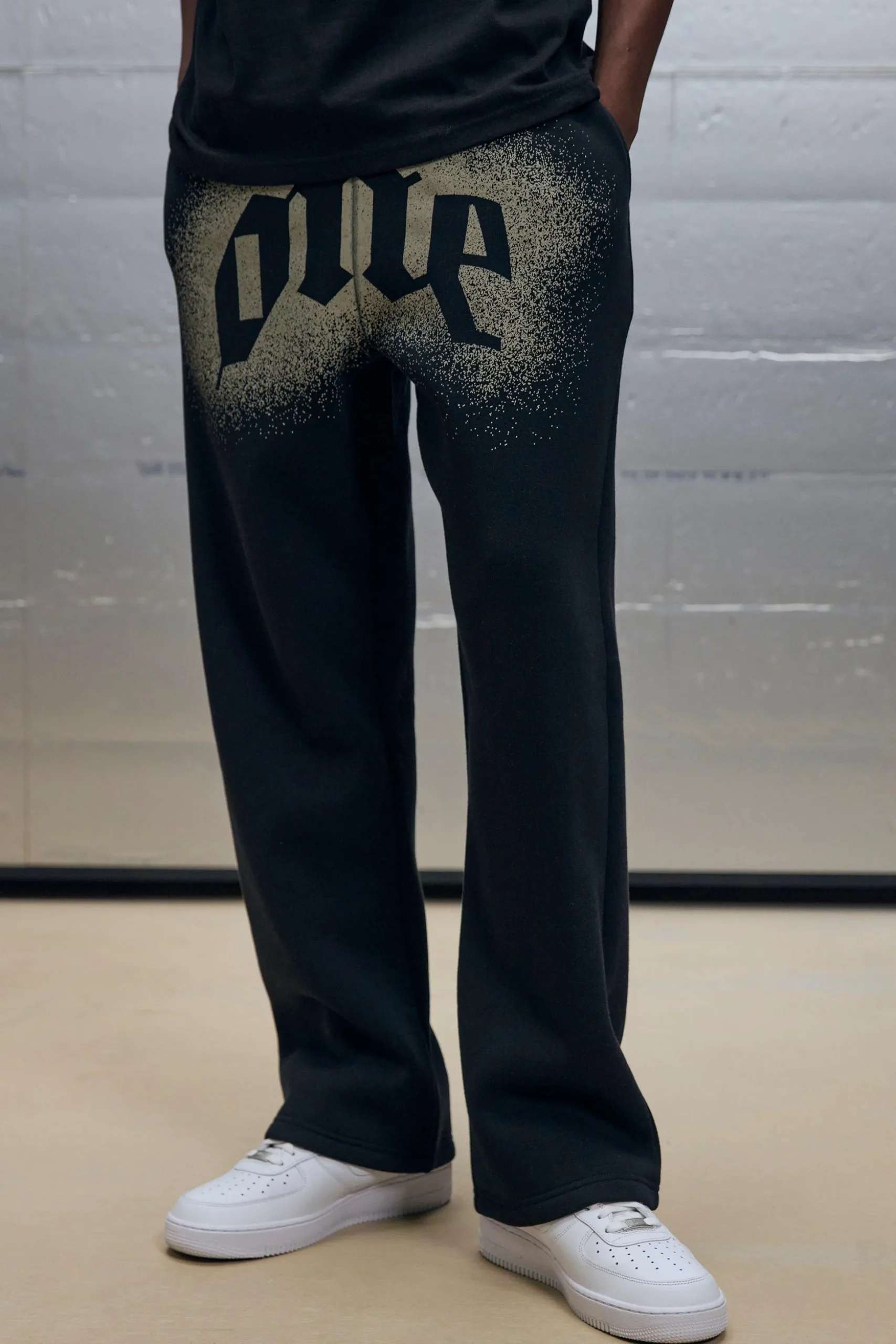 Straight Leg One Front Graphic Joggers | BoohooMAN UK