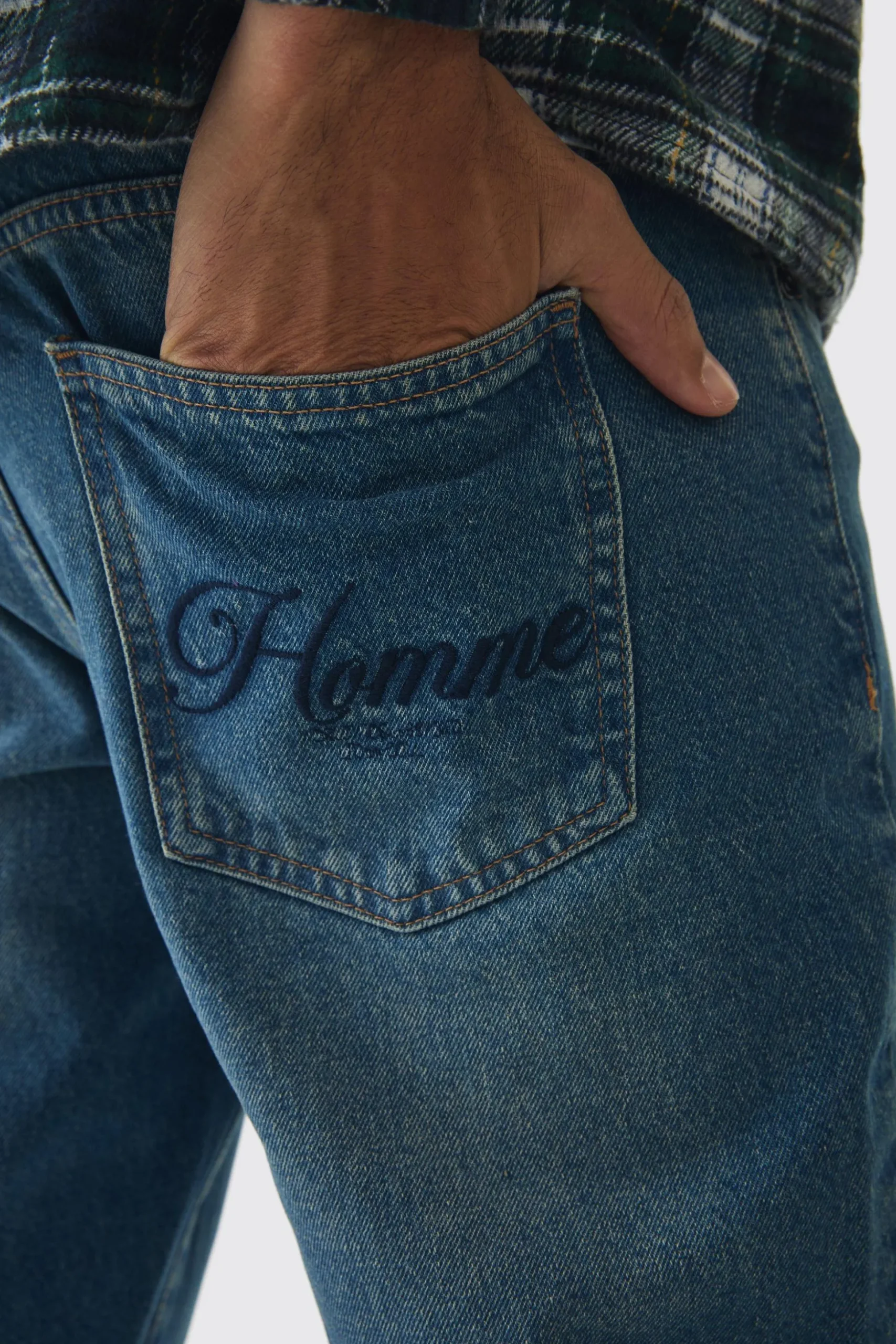 Straight Leg Paint Splatter Jeans With Tonal Embroidery | BoohooMAN UK