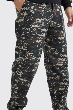Straight Leg Pixilated Camo Trouser | BoohooMAN UK
