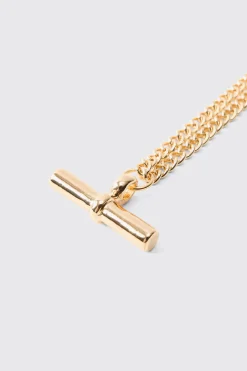 T Bar Pendant Necklace In Gold | BoohooMAN UK